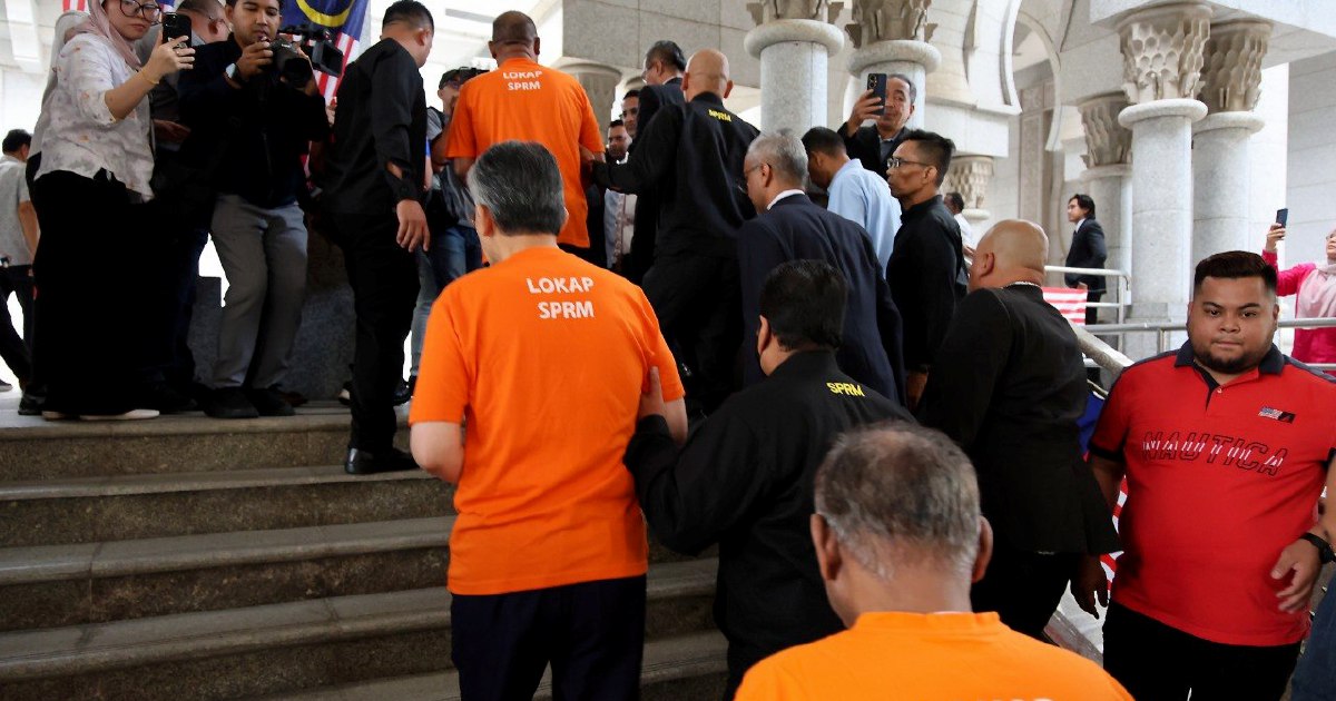 Ex-TH Chief and Former Treasury Official Face Court on Remand Charges