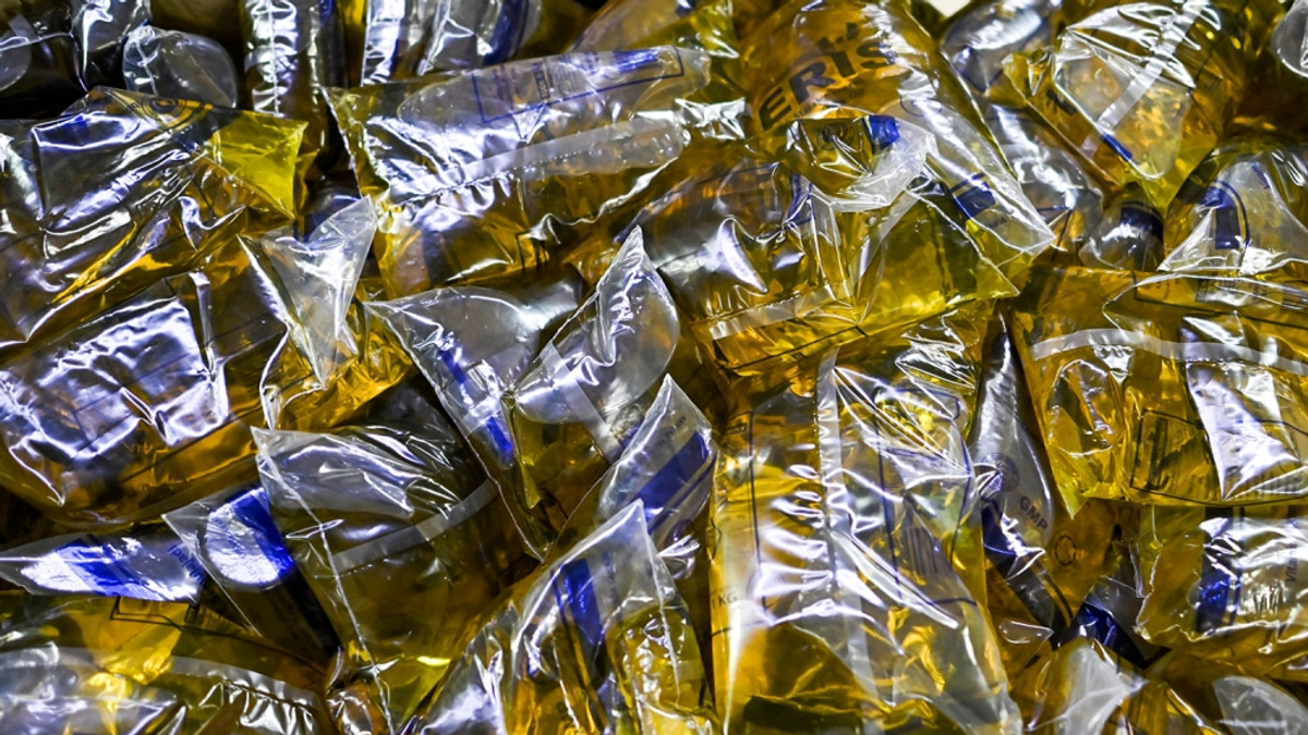 Six men charged over illegal possession of six tonnes of subsidised cooking oil in Shah Alam