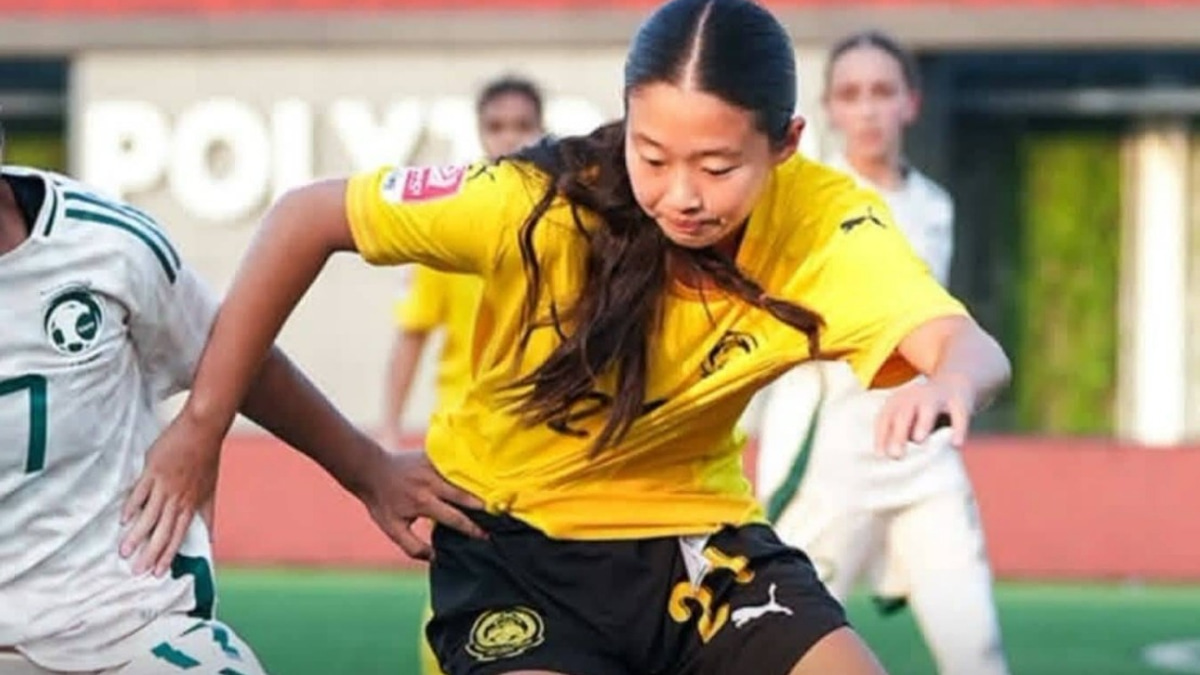 Lim You's Left-Foot Mastery Lifts Malaysia to Srikandi Cup Semi-Finals