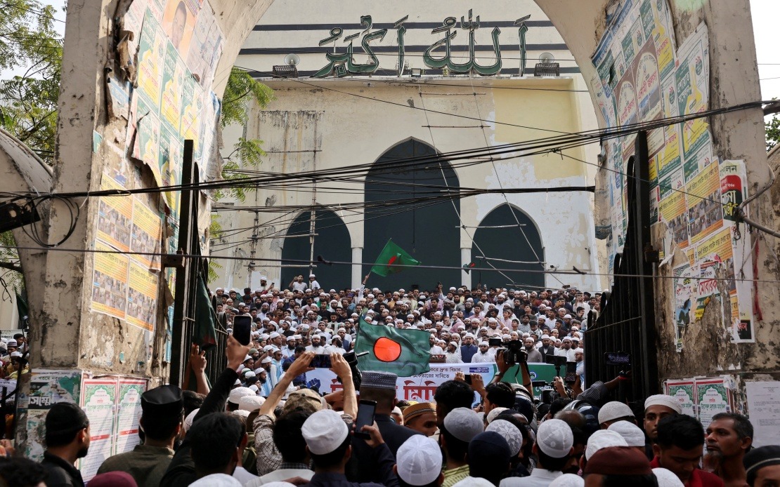Bangladesh Tribunal Sentences Three Police Officers to Death for 2024 Uprising Killings