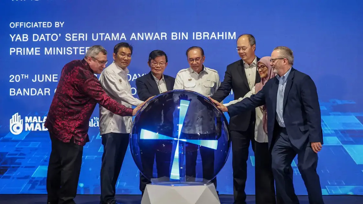 Anwar Appoints Semiconductor Industry Adviser to Boost University Ties