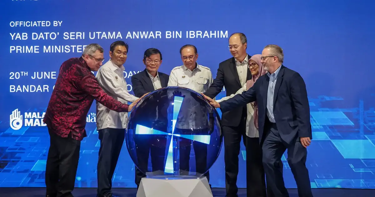 Anwar Appoints Semiconductor Industry Adviser to Boost University Ties