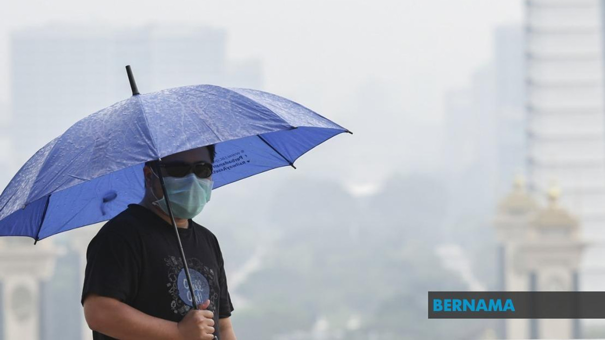 Serian's Air Quality Hits Unhealthy Levels as Southwest Monsoon Brings Haze Risk