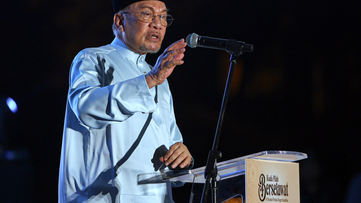 Anwar Pledges Full Transparency as Tabung Haji Inquiry Moves Forward