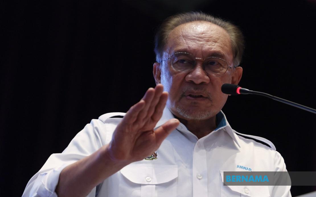 Malaysia's Civil Service Excellence Drives Rise in Global Competitiveness Rankings