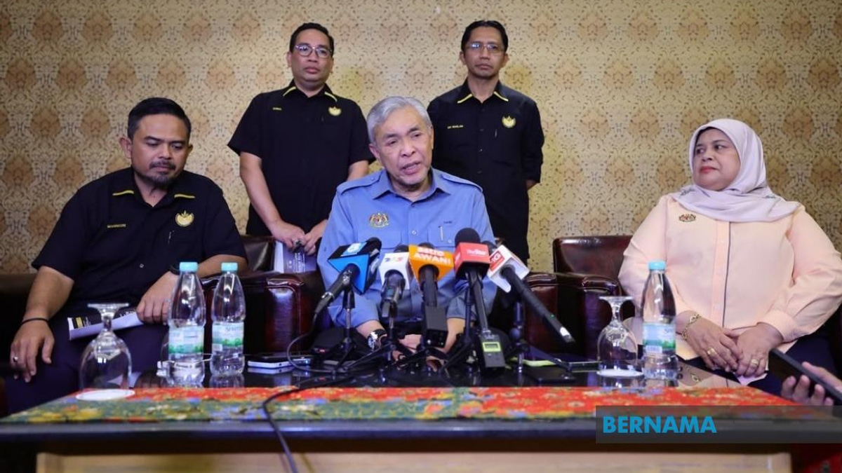 BN Confident Early Voting Surge Will Carry Through Negeri Sembilan Election