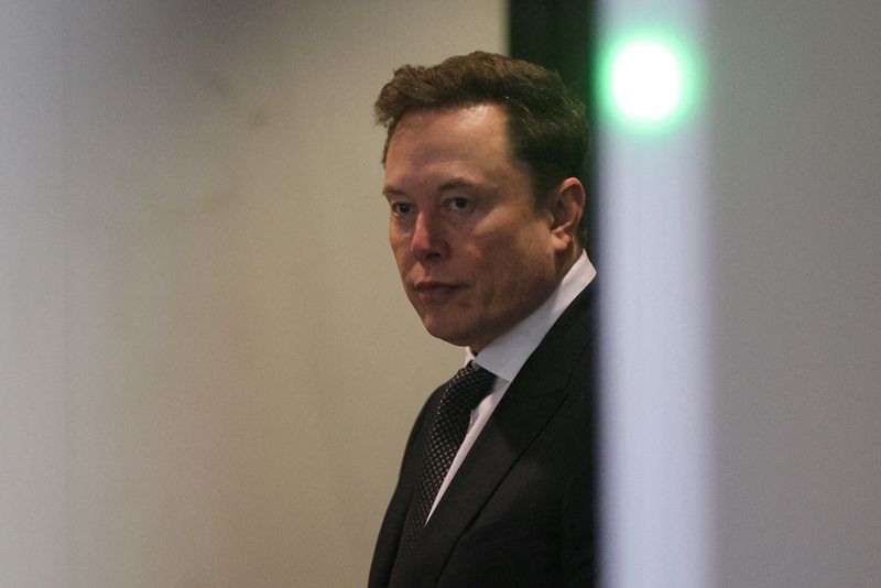 US Judge Approves Musk-SEC Settlement Despite Serious Doubts Over Fairness
