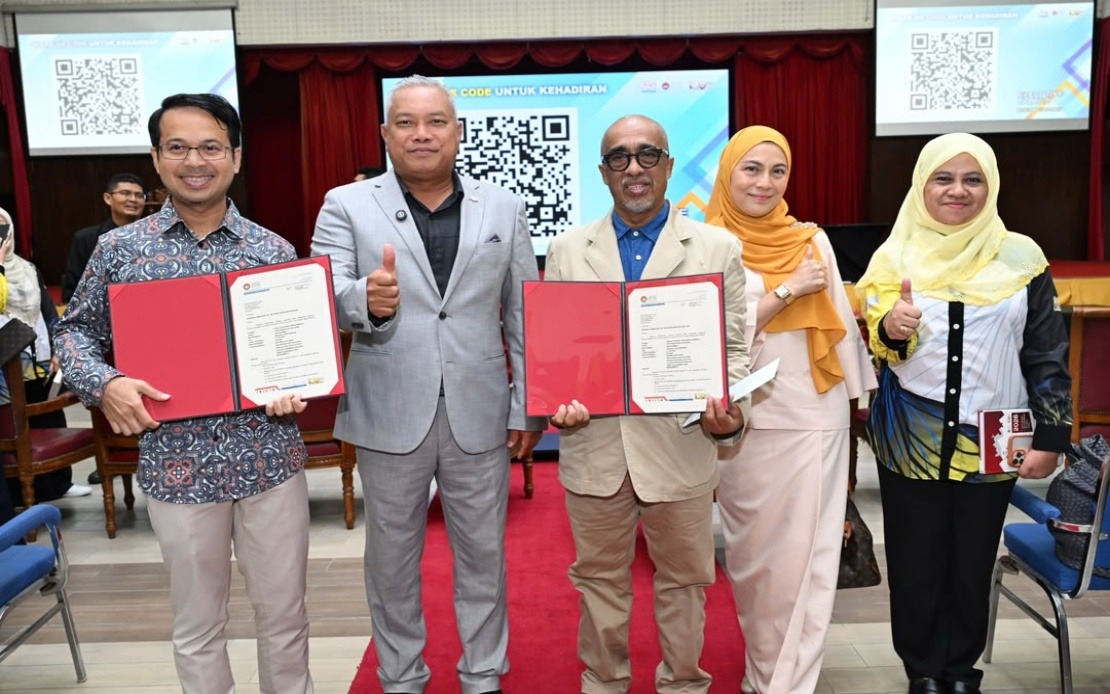 Veteran Actor Sabri Yunus, TV Presenter Fedtri Yahya Enrol at UPSI Through APEL.Q Pathway