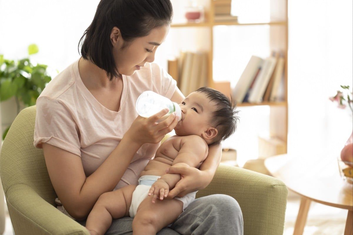 Chinese Infant's Brush with Death Highlights Dangers of Non-Water Formula Preparation