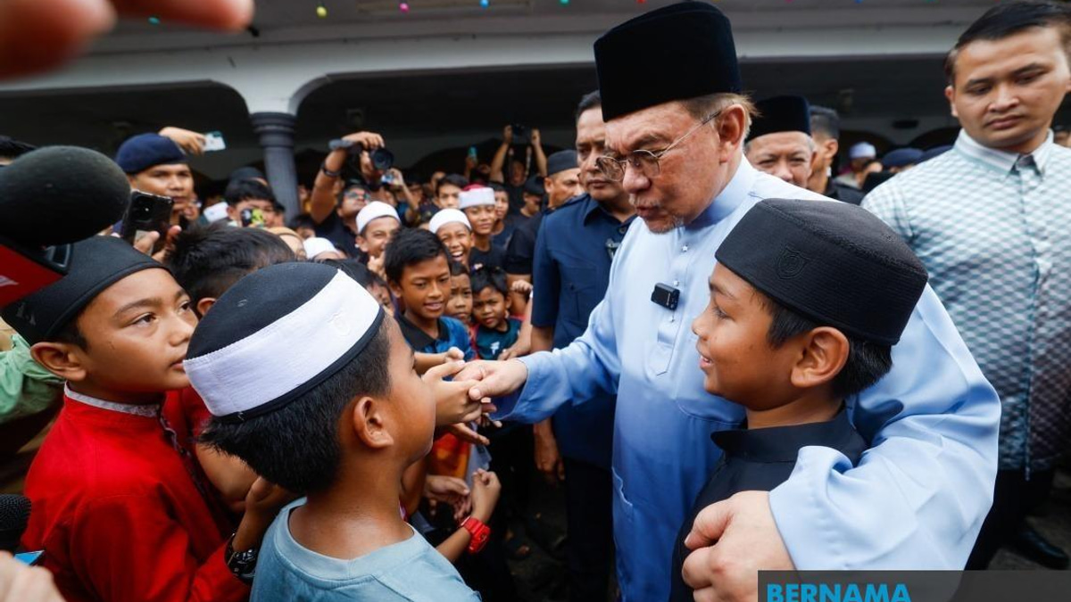 Malaysia's Israeli Citizen Ban Is About Opposing Oppression, Not Anti-Semitism, Anwar Clarifies
