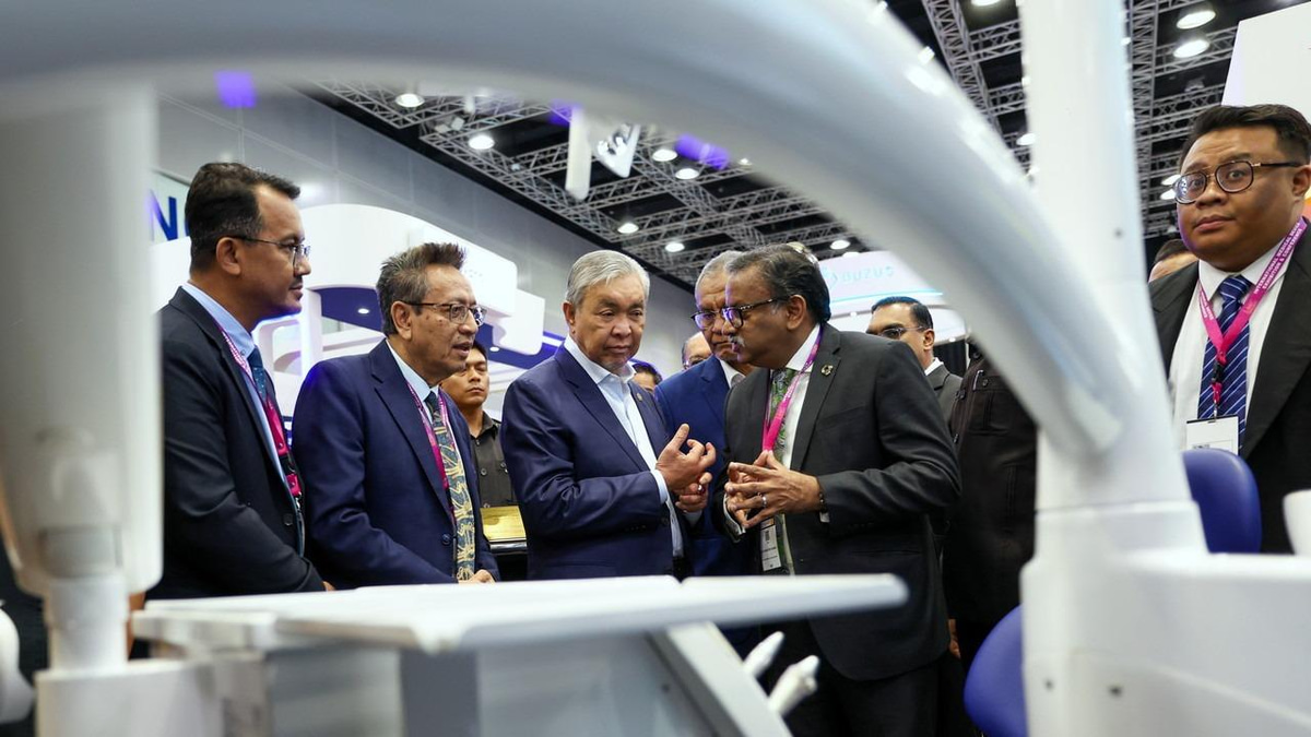Malaysia Targets RM50 Billion Medical Device Exports by 2030, Ahmad Zahid Outlines Three-Pillar Growth Strategy