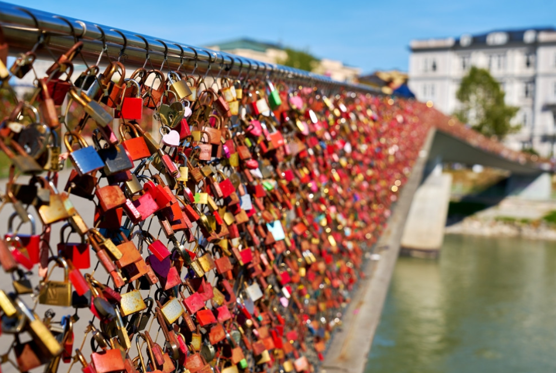 Jakarta's 'Love Lock' Bridge Plan Raises Questions About City's Development Priorities