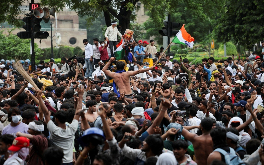 India's Education Minister Resigns Over Exam Leak Crisis and Student Protests