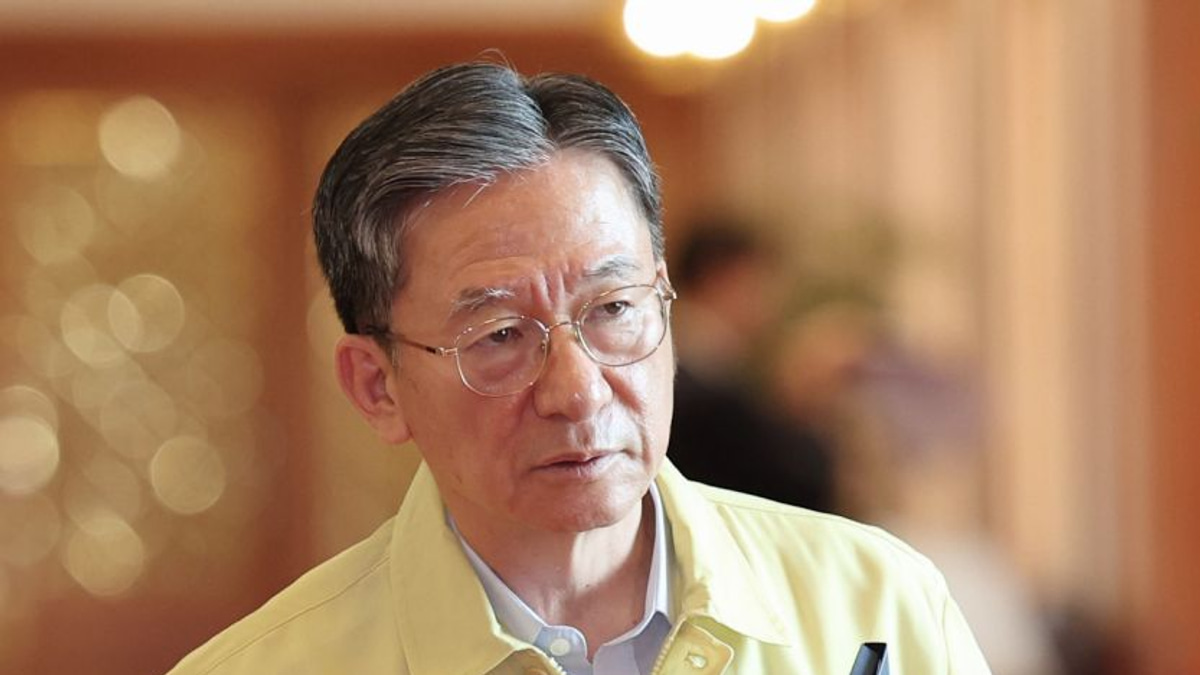 South Korea Justice Minister Resigns Over Prosecutors' Powers Dispute
