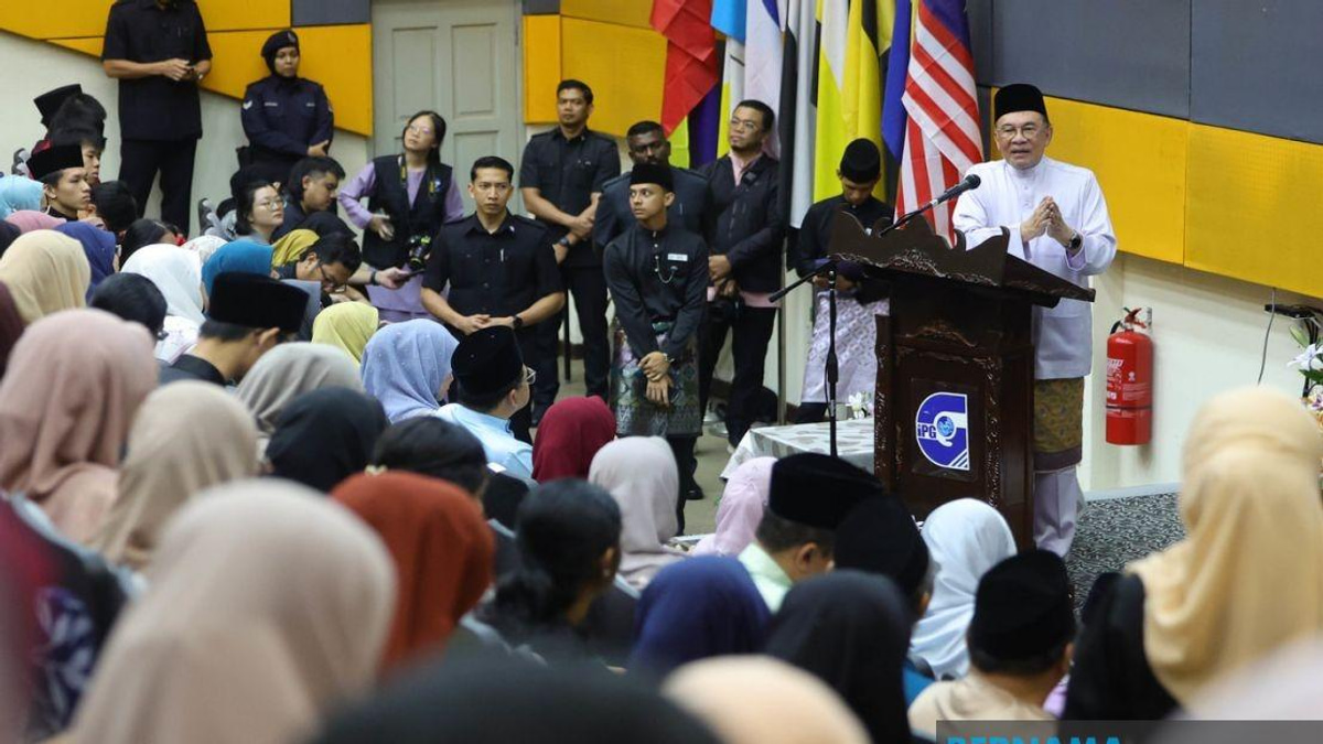 System Inertia and Elite Resistance Blocking Malaysia's Reform Agenda, Says PM Anwar
