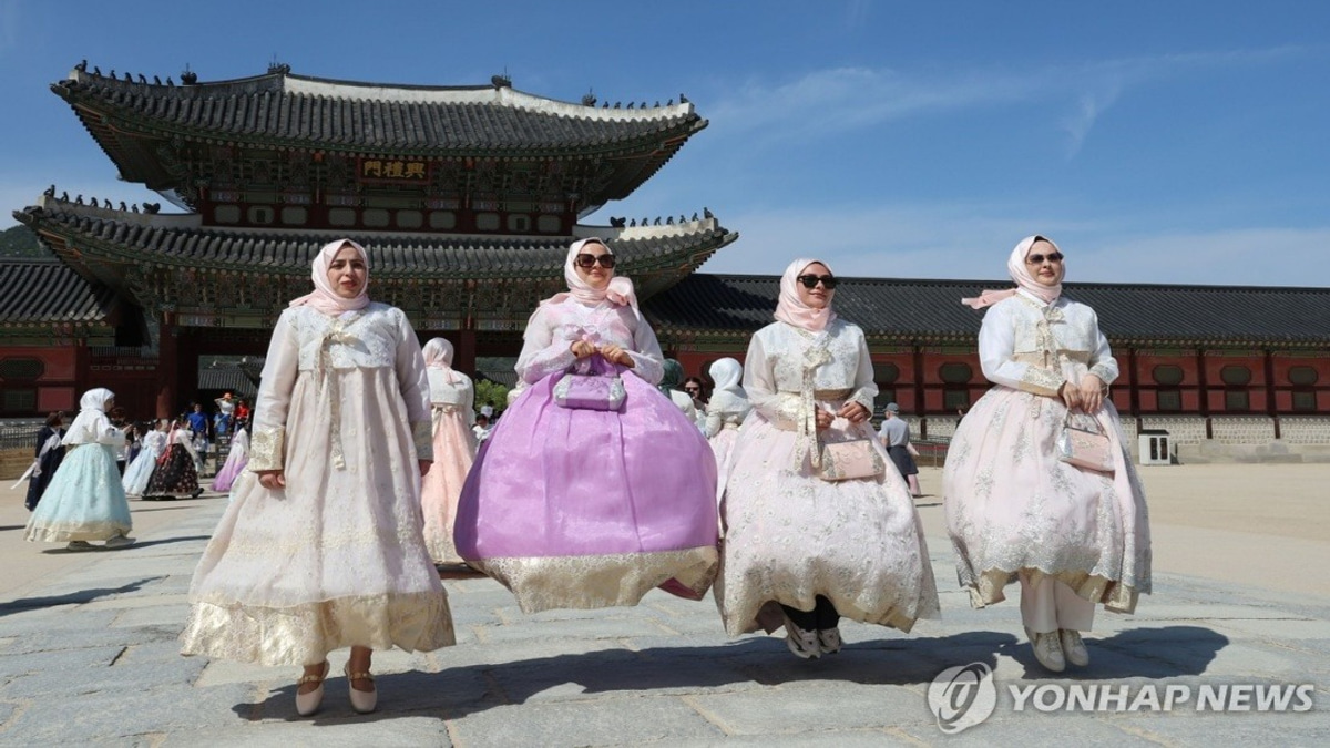 South Korea Cracks Down on Tourism Sector Overcharging With Stricter Business Penalties