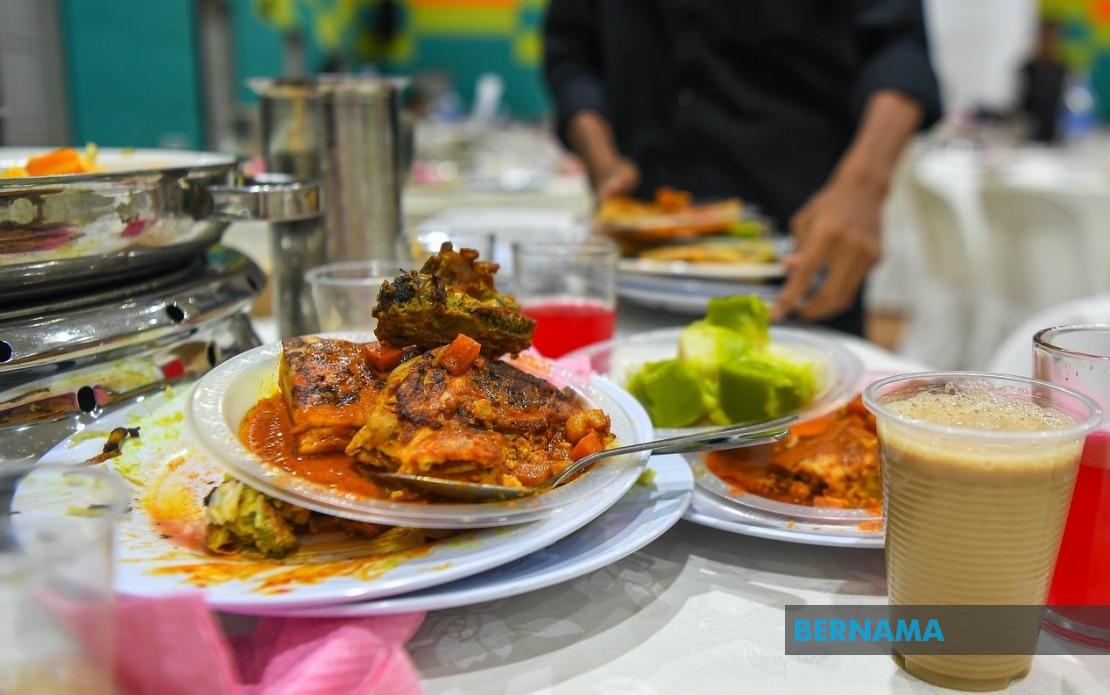 Malaysia's Food Waste Crisis Rooted in Rising Incomes and Changing Lifestyles, Says Outgoing Chief Statistician
