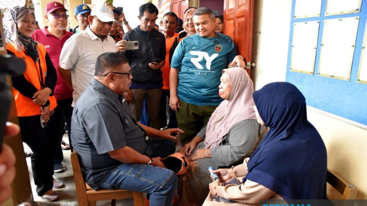 Melaka Chief Minister Pledges Swift End To Tanjung Minyak's Three-Decade Flood Crisis