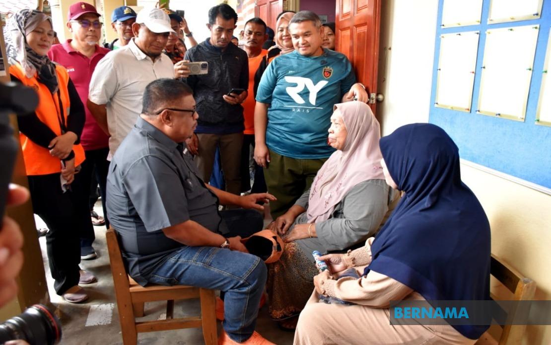 Melaka Chief Minister Pledges Swift End To Tanjung Minyak's Three-Decade Flood Crisis