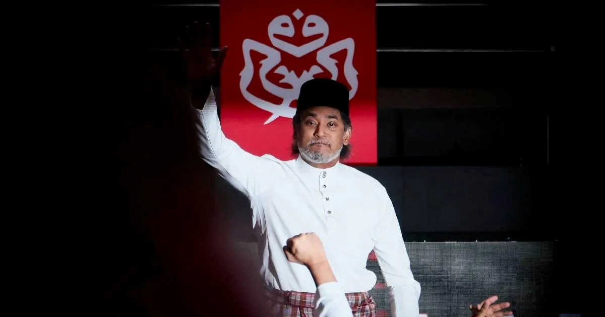 Khairy Jamaluddin Defers Negri Sembilan Candidacy to Umno Leadership Ahead of August 1 Poll