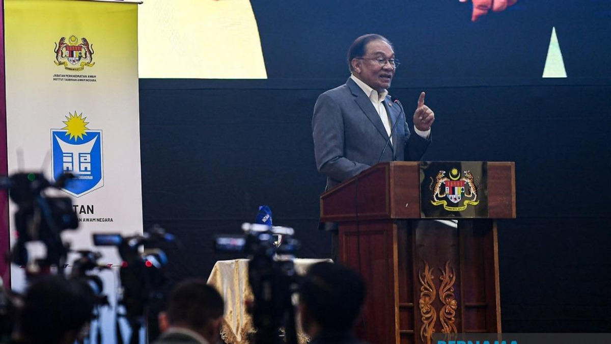 Malaysia Must Build on Own Values, Not Western Models, Says PM Anwar