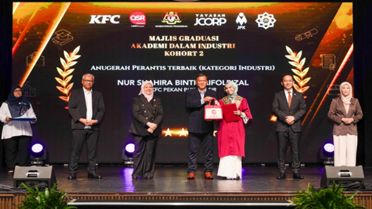 QSR Brands and Yayasan JCorp Graduate 37 Vocational Trainees Through Industry Partnership