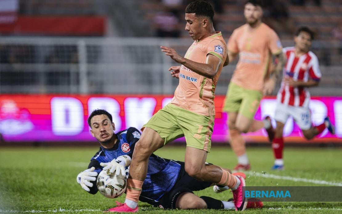 KL City Coach Dollah Salleh Faces Unprecedented Crisis as Flu Outbreak and Registration Issues Cripple Super League Campaign
