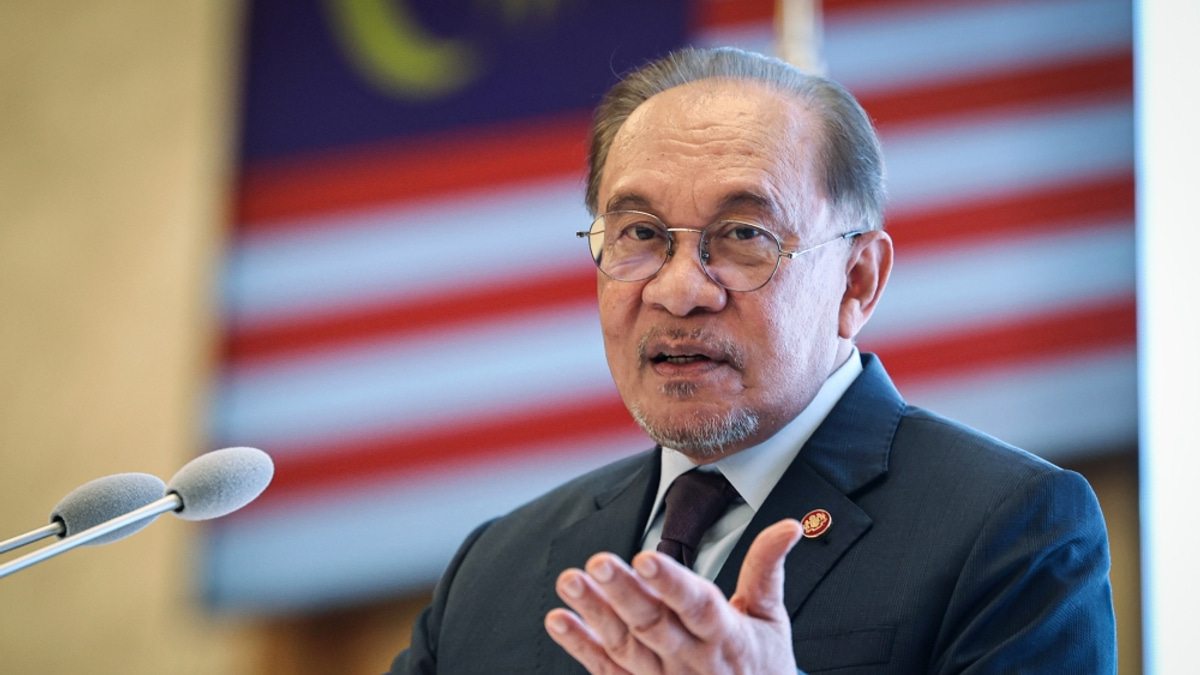 Anwar Acknowledges Public Support, Parliament to Convene on Tabung Haji RCI Findings