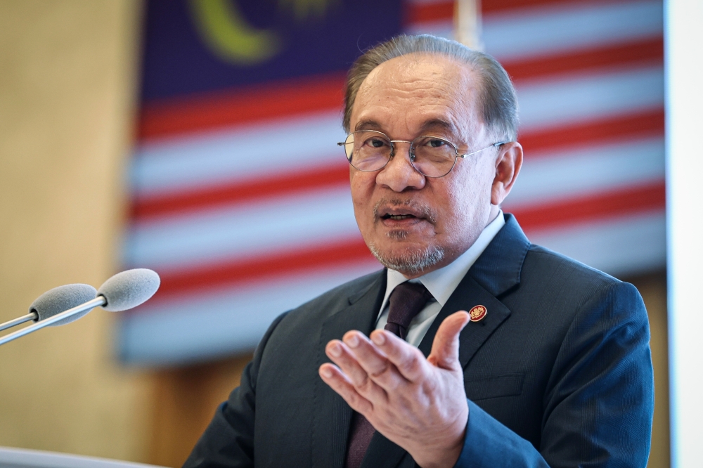Anwar Acknowledges Public Support, Parliament to Convene on Tabung Haji RCI Findings
