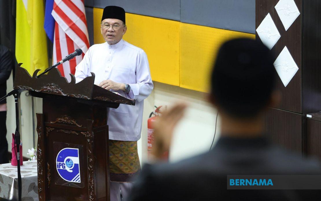 Malaysia Must Nurture Teachers Skilled in AI Yet Anchored in Ethics, Says PM Anwar