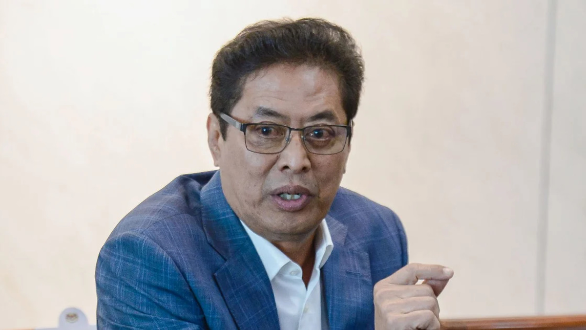 Lawmakers Press for Transparency as MACC Chief's Shareholding Questions Linger