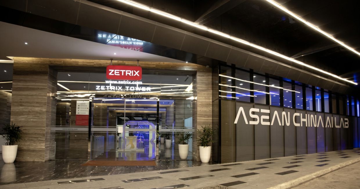 Zetrix AI Distances Itself from Corruption Charges as Share Price Collapses