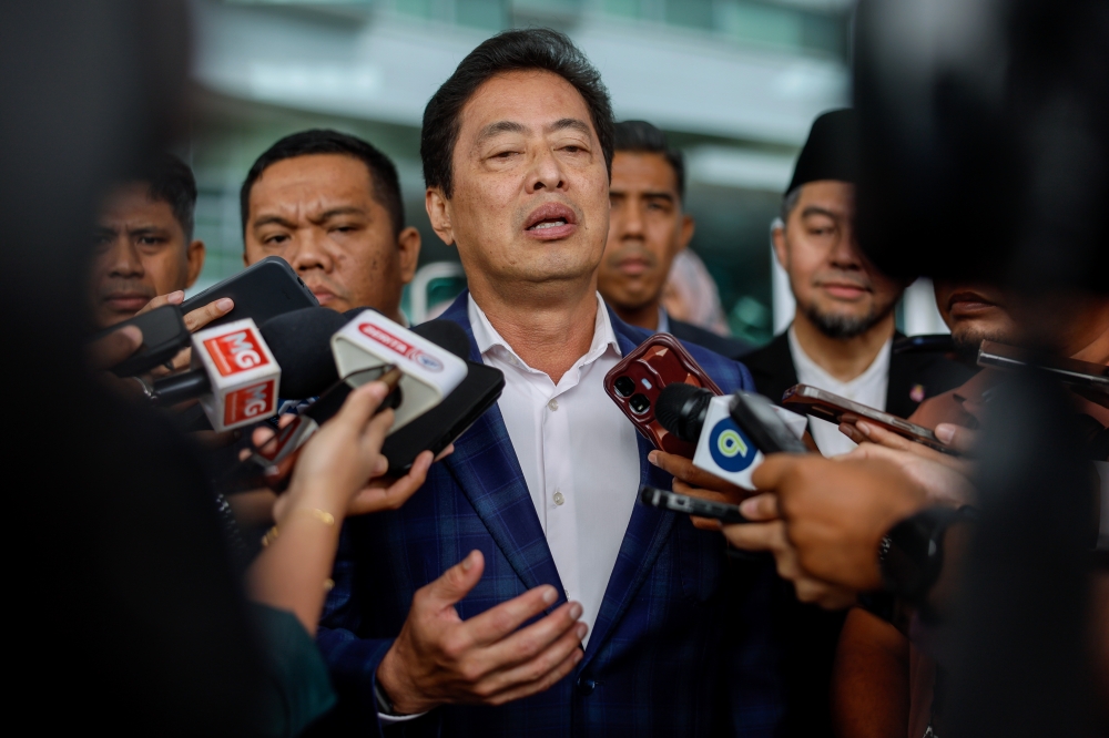 Former MACC Chief Denies Involvement in RM178 Million Contract to Brother's Linked Company