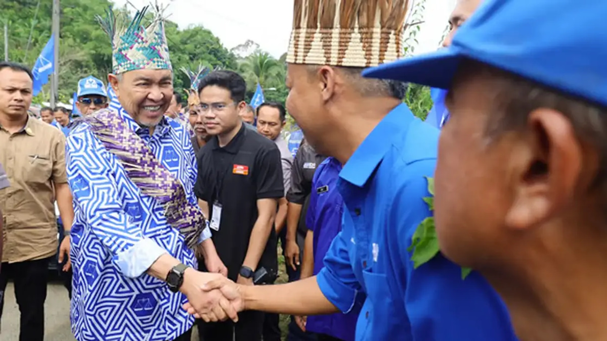 Zahid Confident BN and PN Will Resolve Divisions Ahead of Negeri Sembilan Election