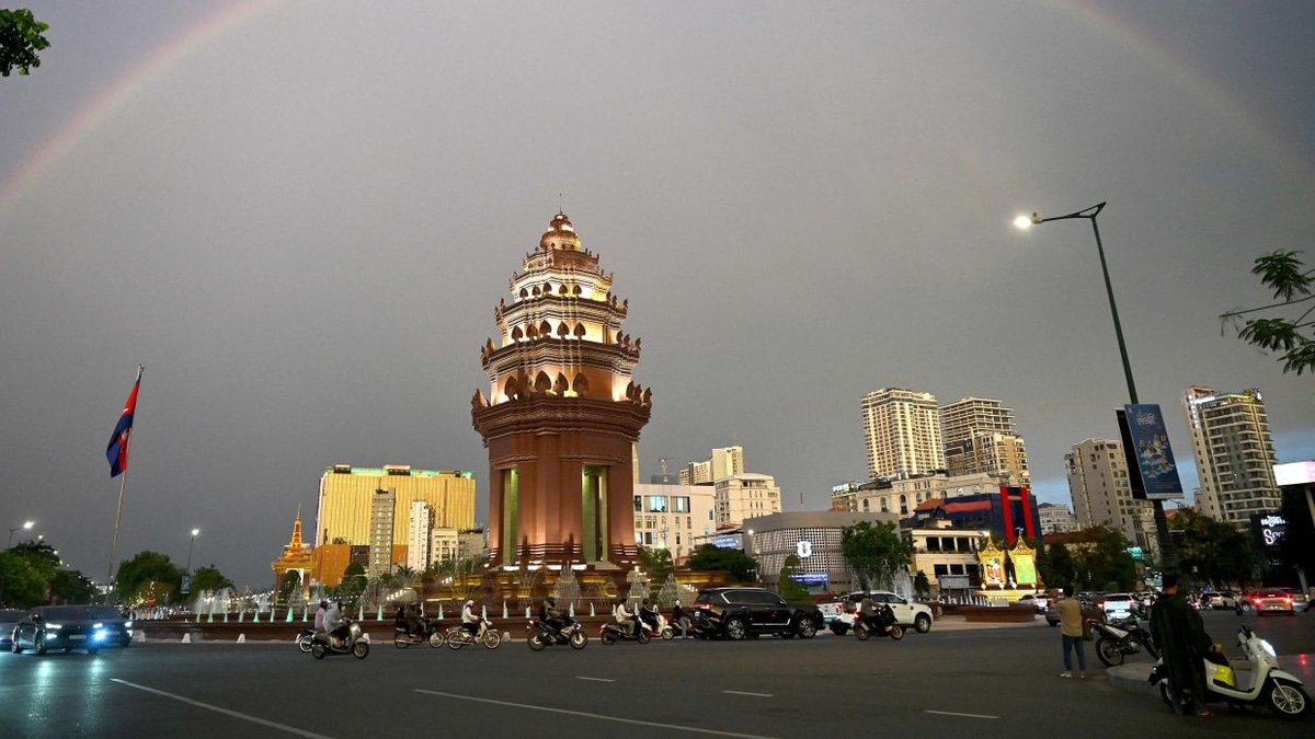 Malaysia navigates political transitions as government sharpens fiscal focus and legal accountability