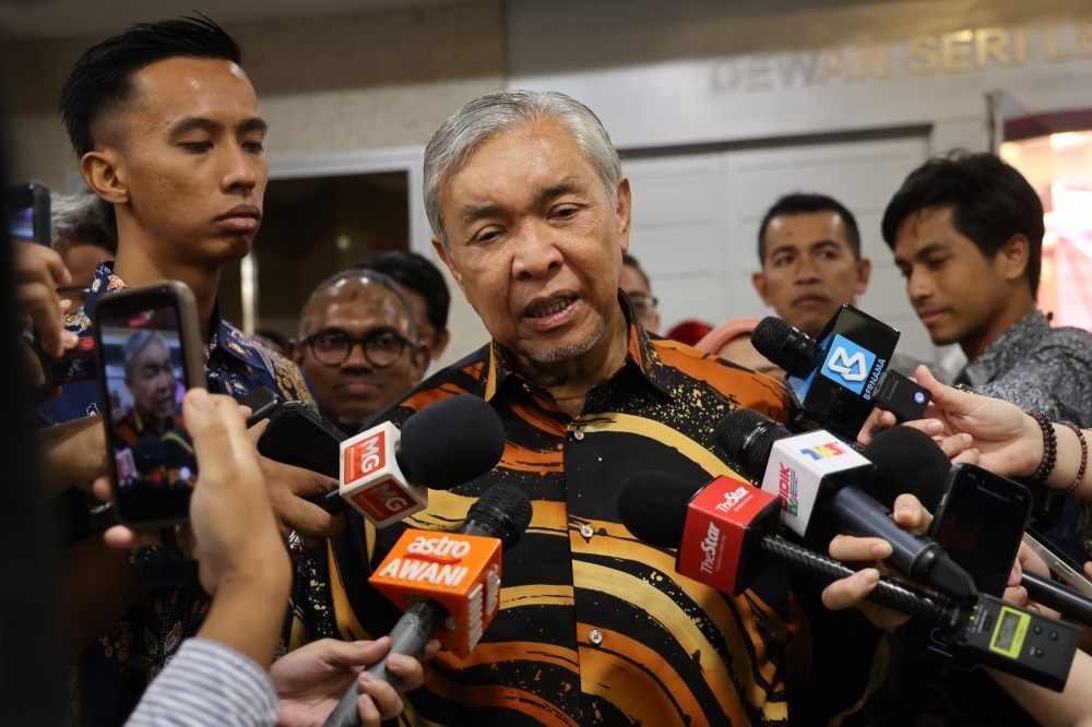 Those Responsible for Tabung Haji Mismanagement Must Face Consequences, Says Zahid