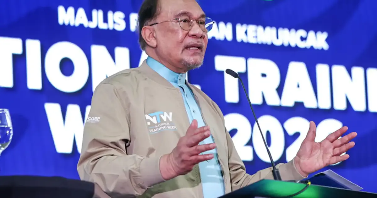 Anwar Defends Non-Malay Loyalty as Political Row Deepens Over Constitutional Rights