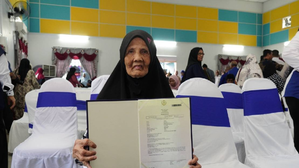 47 FELCRA Seri Gala Participants Granted Land Ownership in Perak