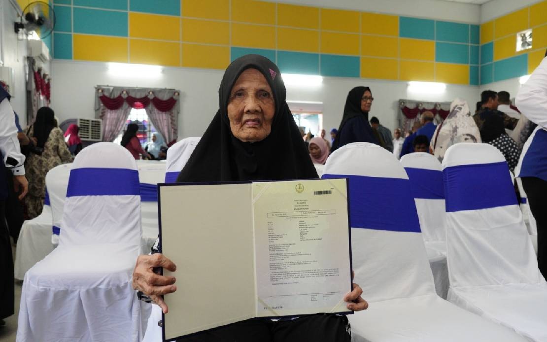 47 FELCRA Seri Gala Participants Granted Land Ownership in Perak