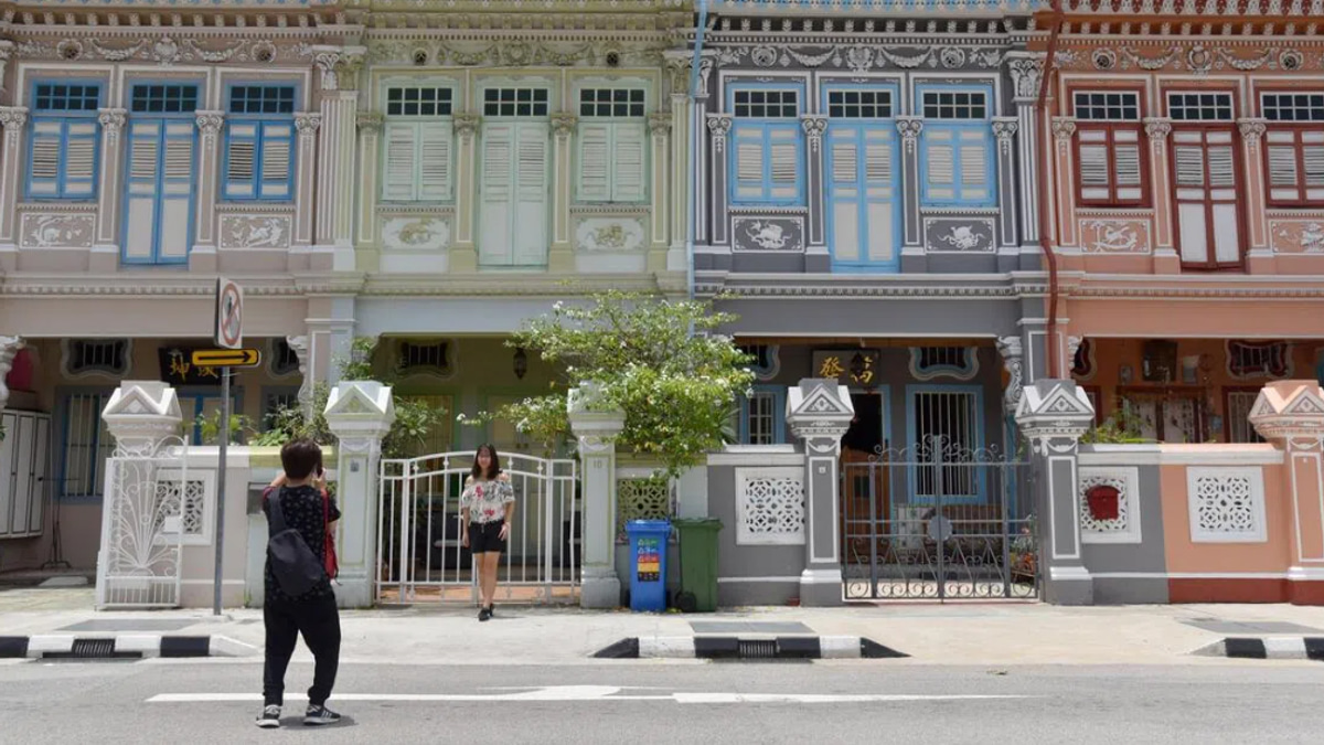 Singapore Woos Tourists with Grab Ride Discounts and Neighbourhood Discovery Campaign