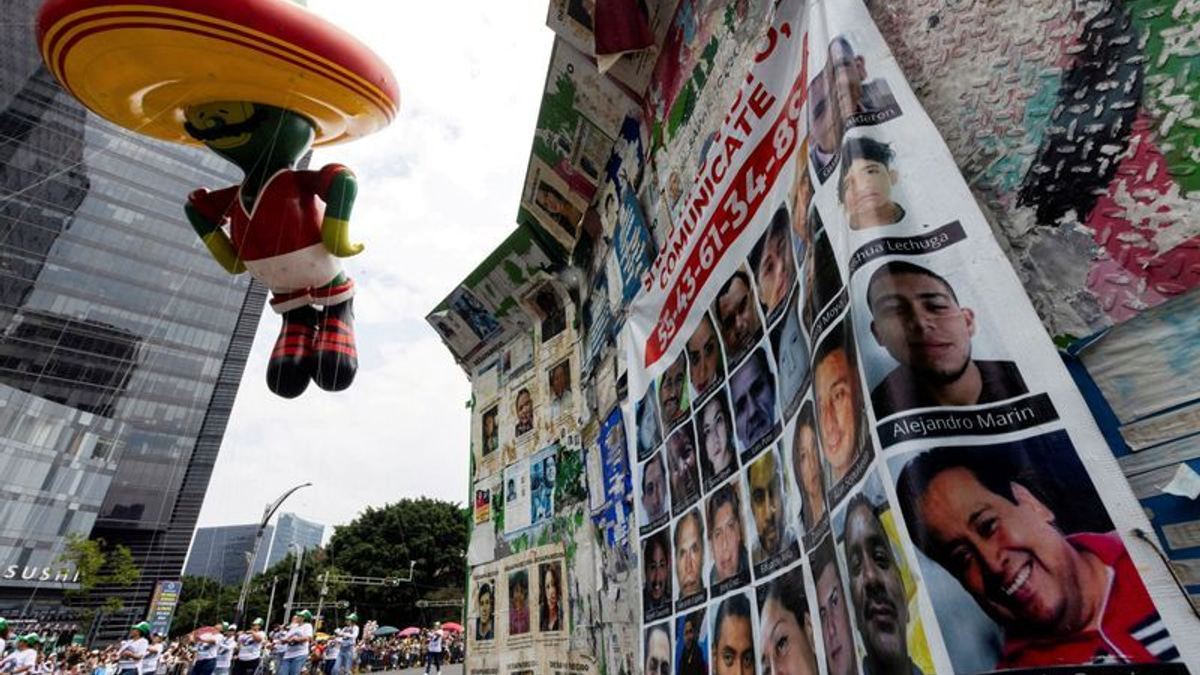 Mexico's World Cup Euphoria Masks Deep Domestic Divisions
