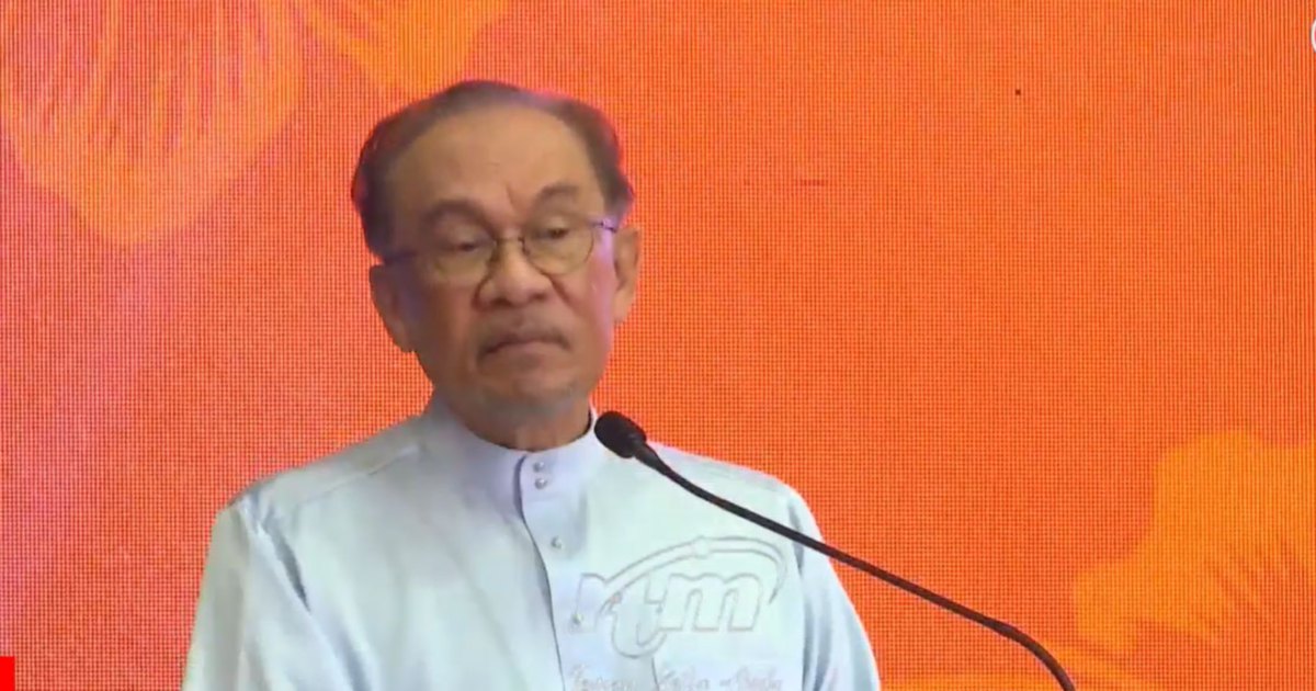 Anwar Insists Wrongdoing at Tabung Haji and Felda Must Face Justice Impartially