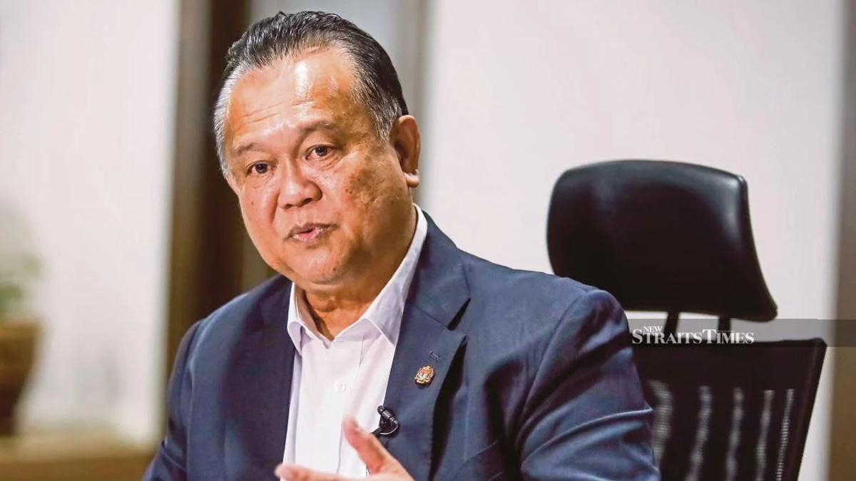 Transport Future Demands Smarter Highways, Not More of Them, Says Works Minister