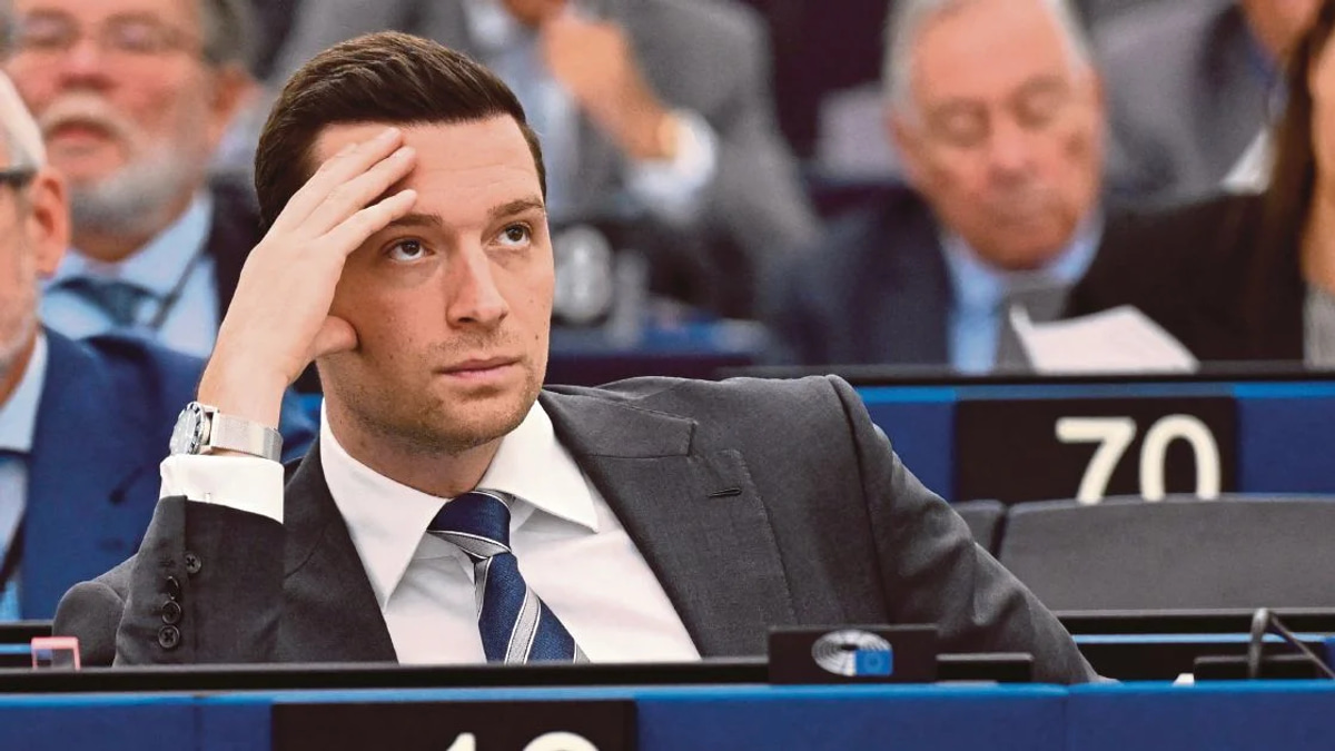 French far-right figure Bardella faces fresh scrutiny over alleged fake EU parliament position