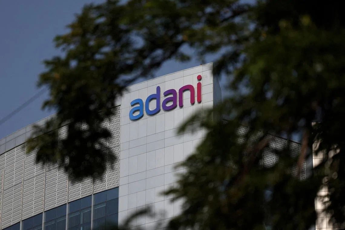 India's Customs Authority Joins Health Ministry in Crackdown on Adani's Nicotine Pouch Sales