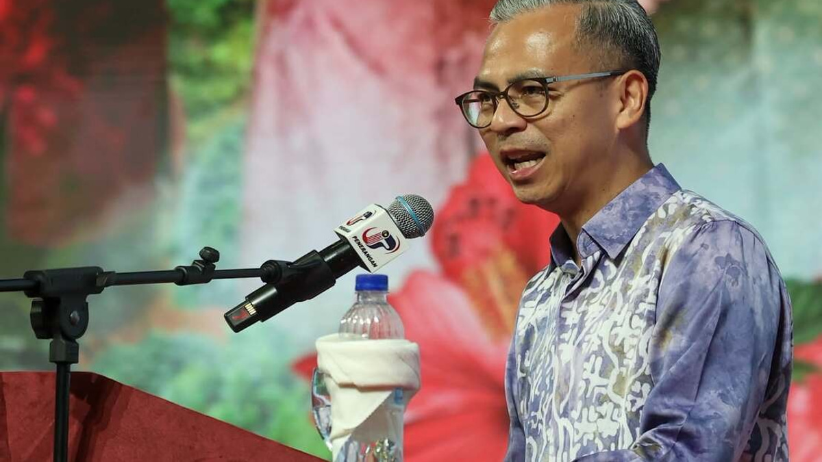 Fahmi Praises Faizal Tahir's 'Aku Berjanji' as 2026 National Day Anthem