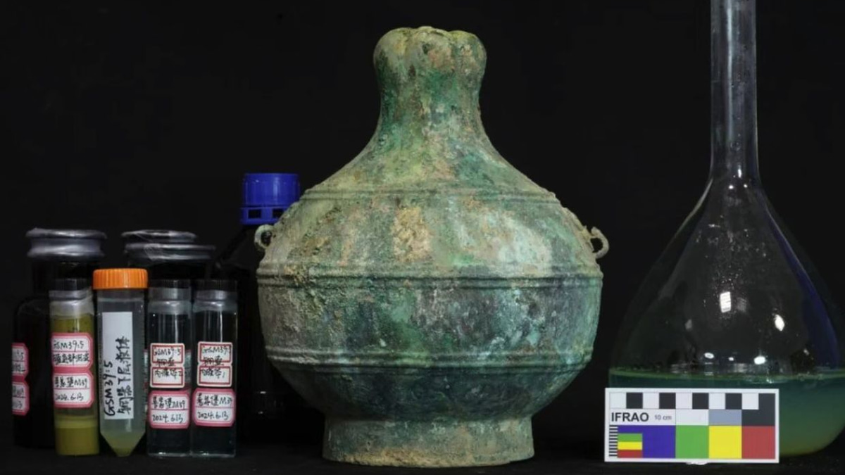 Ancient Wine Sealed for 2,300 Years Reveals Secrets of Qin Dynasty Brewing