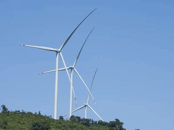 Laos-Vietnam bilateral trade surges past US$1.47 billion as infrastructure projects accelerate