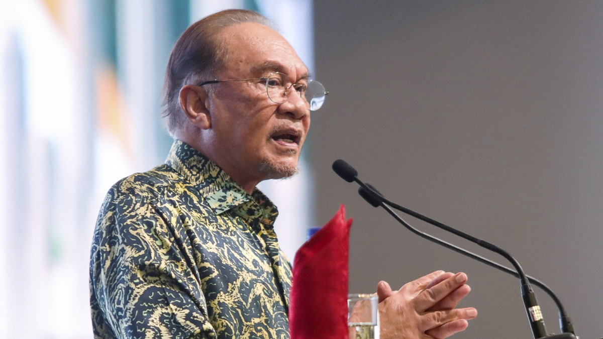 Malaysia's F1 comeback will cost just RM16mil in circuit upgrades, Anwar says