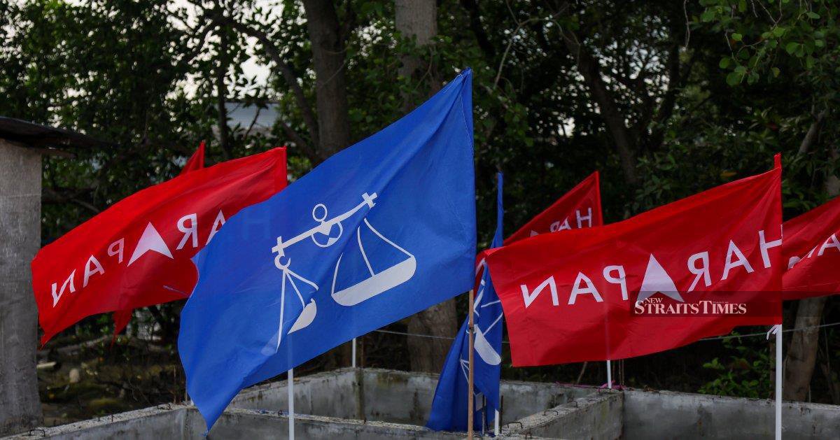 PH Youth Demands BN Cabinet Resignations Over PN Cooperation Move